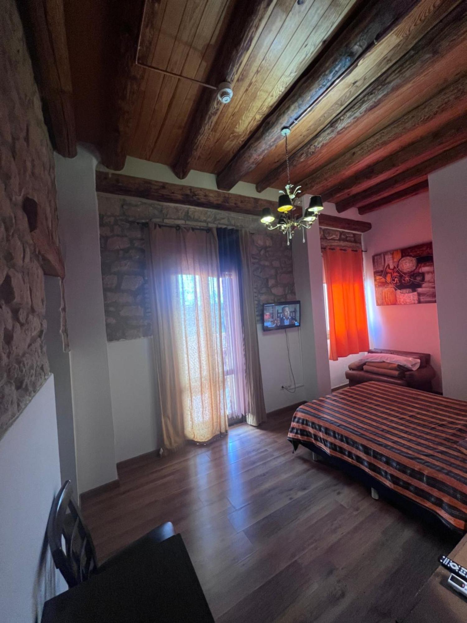 La Garbinada Hotel Torrebeses Εξωτερικό φωτογραφία