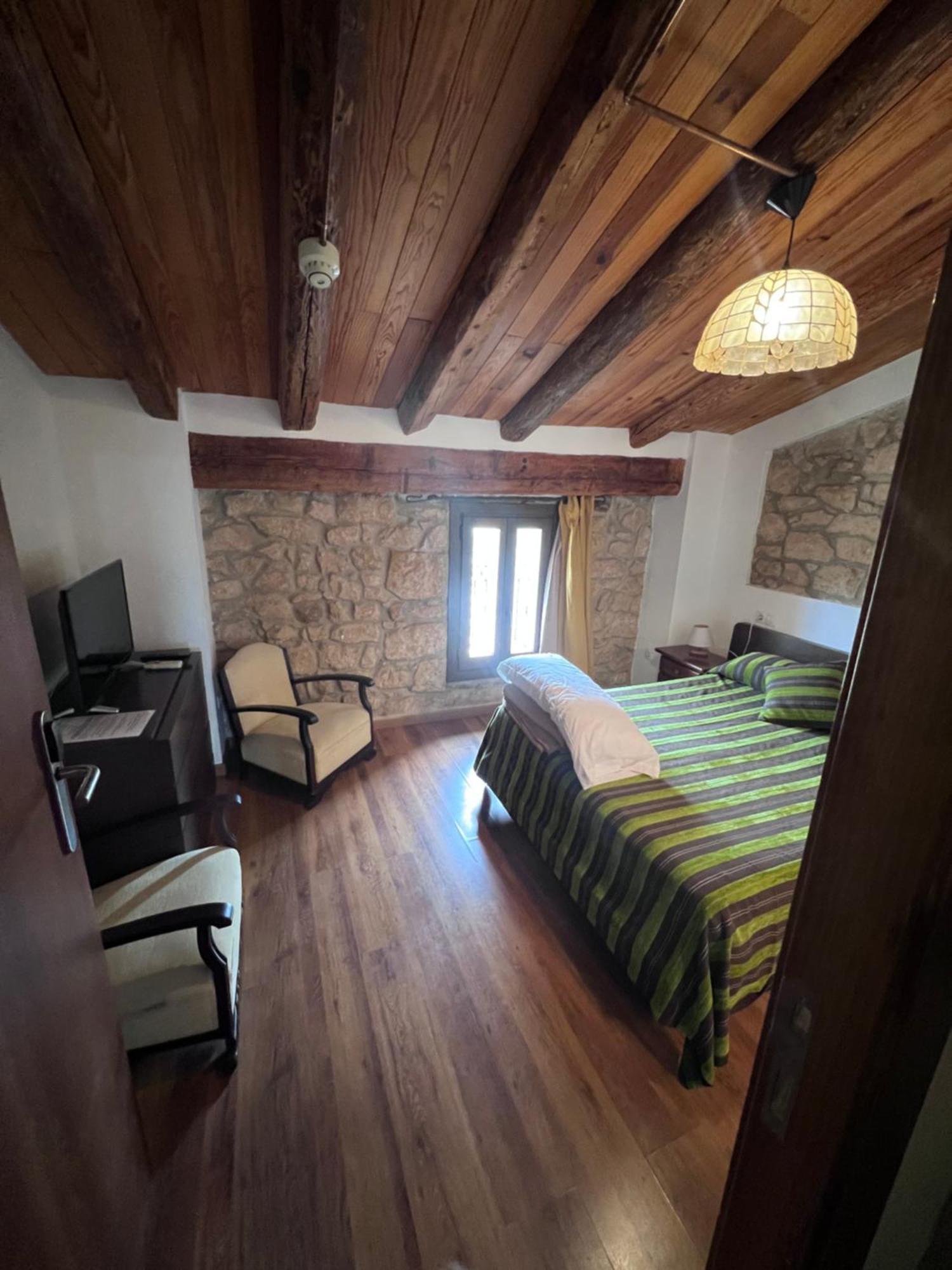 La Garbinada Hotel Torrebeses Εξωτερικό φωτογραφία